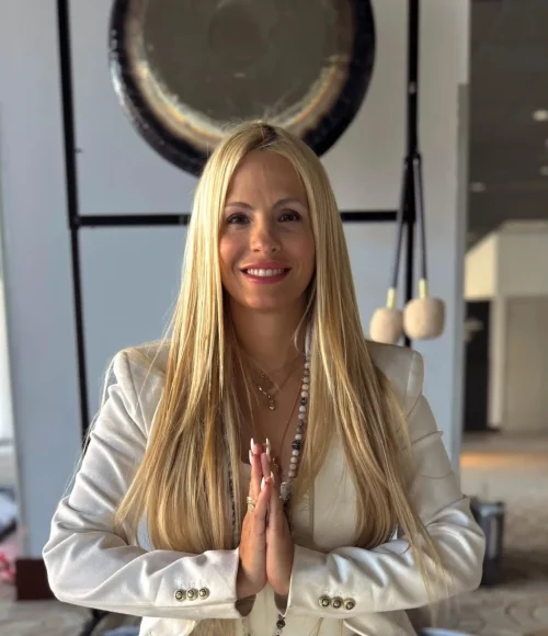 antonella fedrianelli maestra reiki y belleza consciente