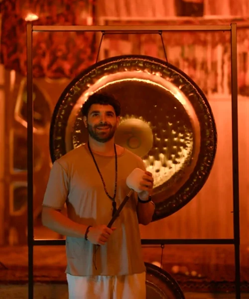 baño de gong terapia con caetano falivene 4